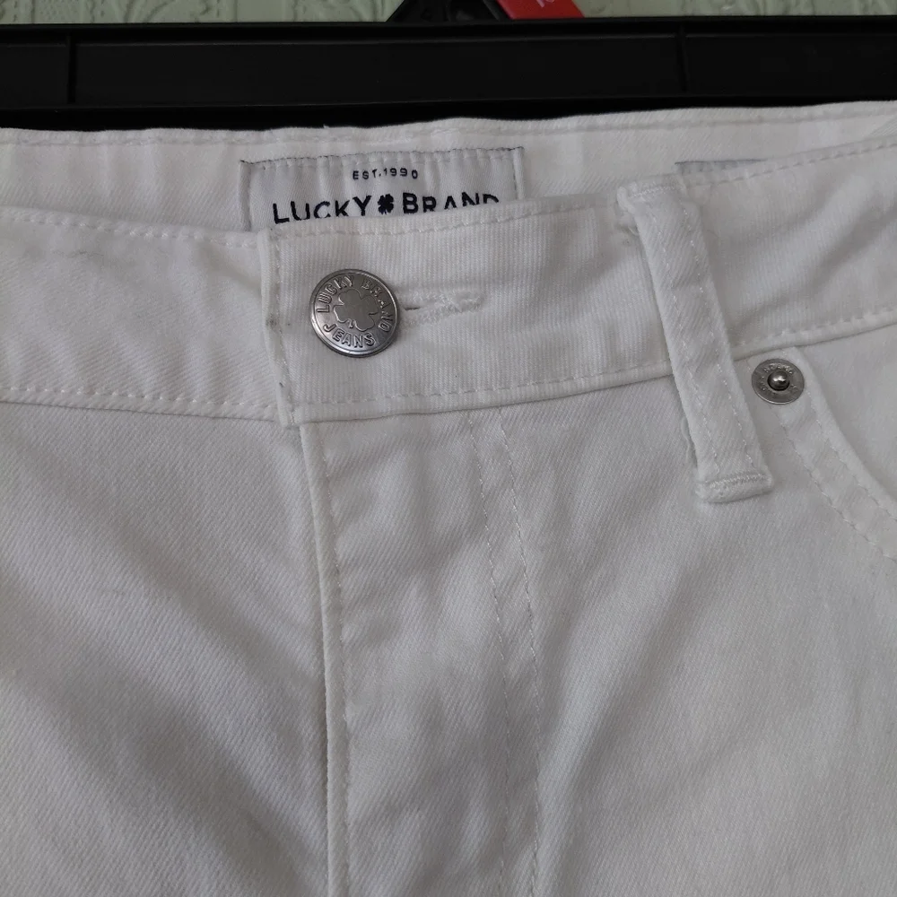 LUCKY Brand Womens White Bermuda Shorts Summer - Picture 2 of 4